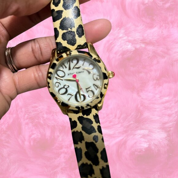 Betsey Johnson Leopard Print Watch - Genuine Leather - Picture 2 of 4